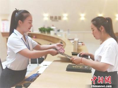 敦煌旅游服務(wù)新篇章 首個(gè)旅游集散中心正式投用，為絲路明珠再添華彩